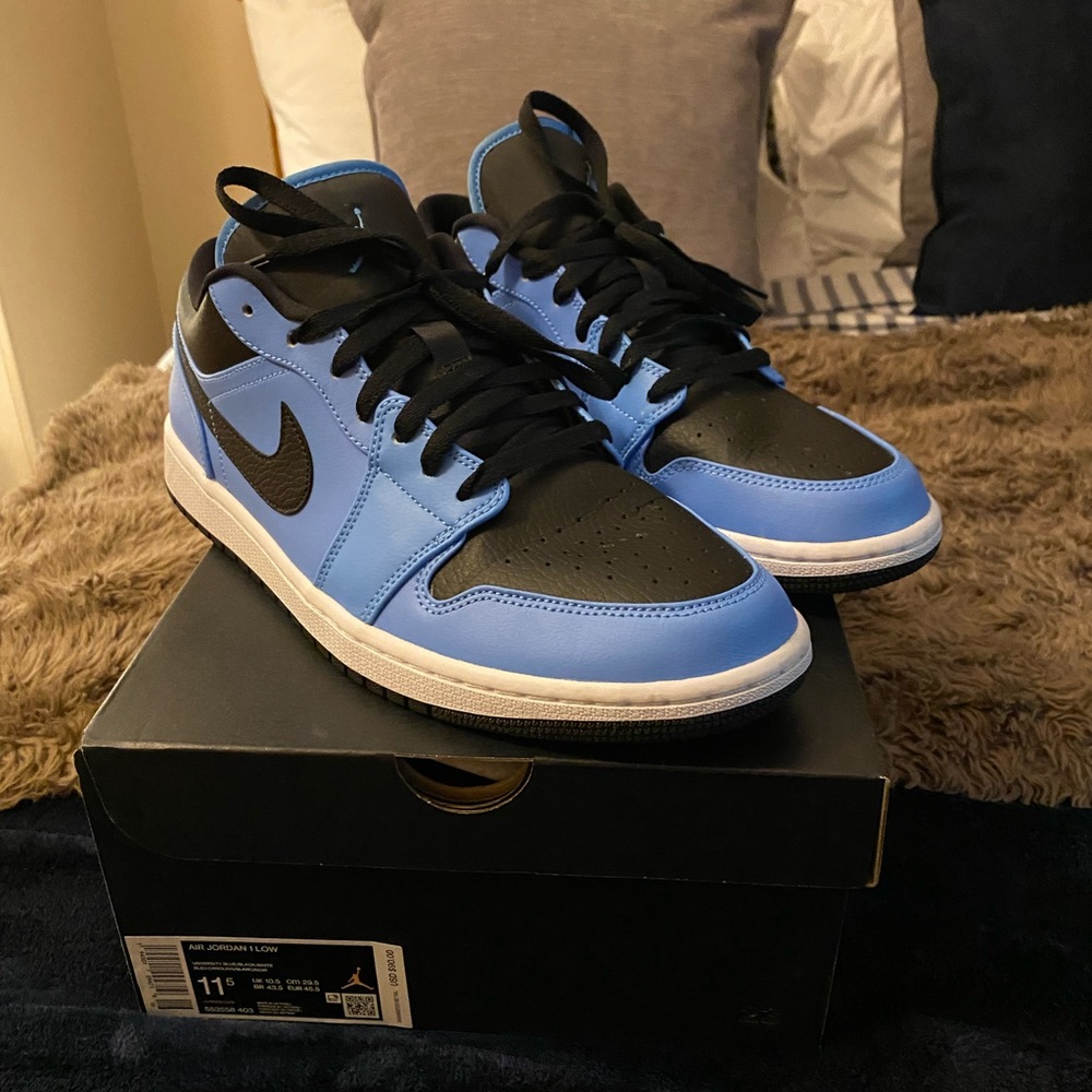 Men’s Jordan 1 Low “University Blue Black”. Size 11.5